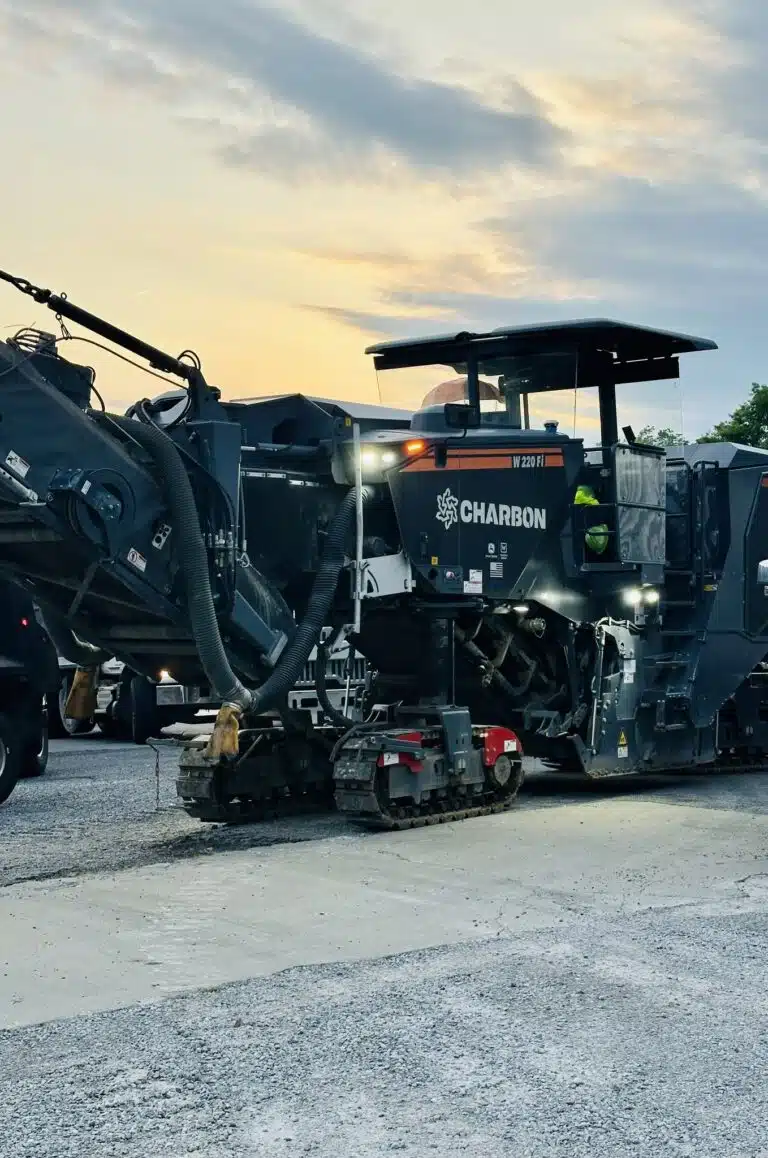 Charbon paving machinery